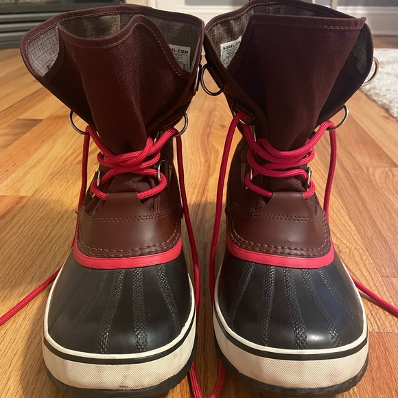 Women’s Sorel waterproof boots - Picture 6 of 12